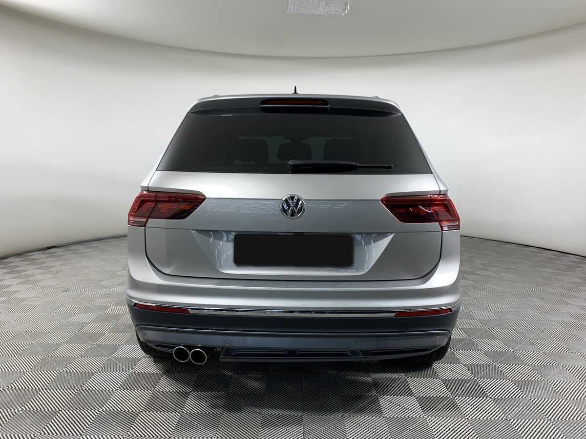 Volkswagen Tiguan с пробегом — 2018 год. Фото: #4