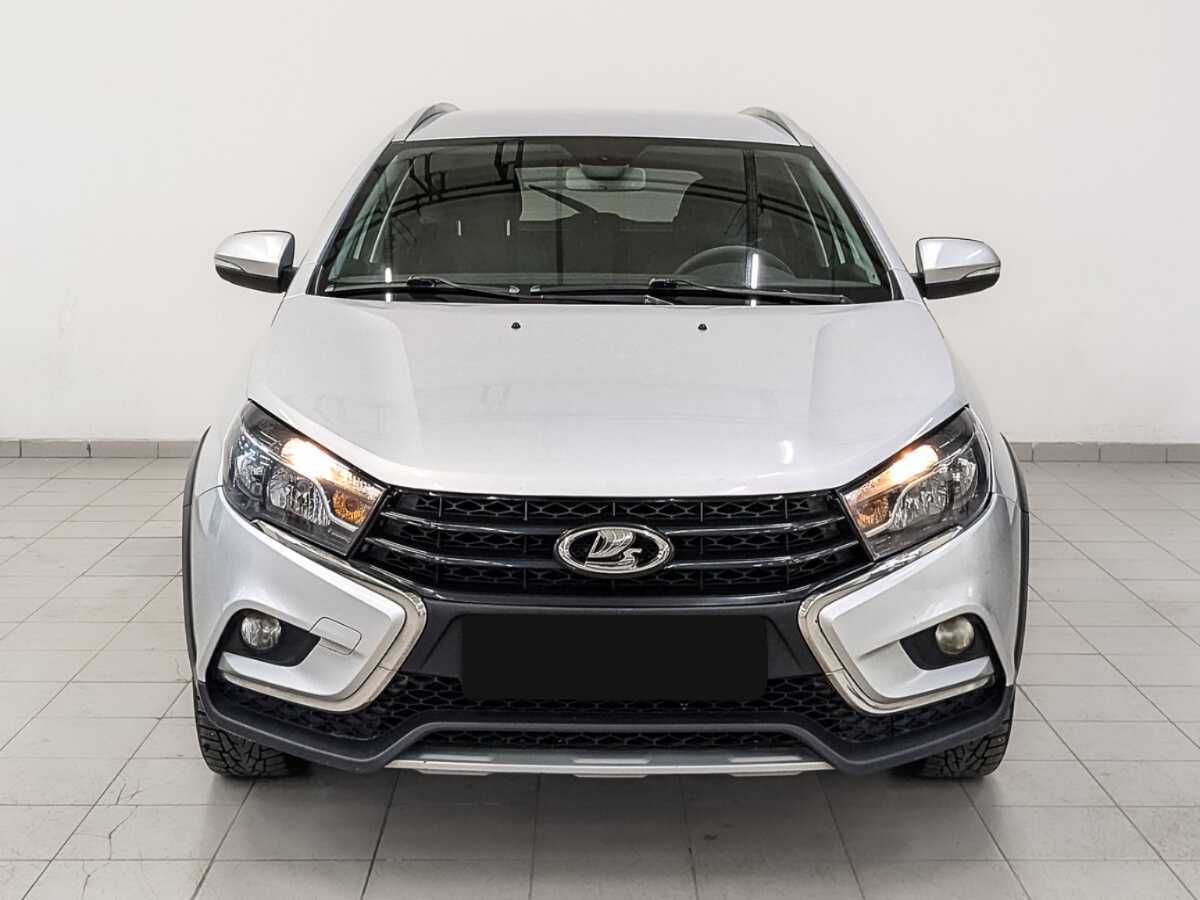 Lada (ВАЗ) Vesta с пробегом — 2018 год. Фото: #1