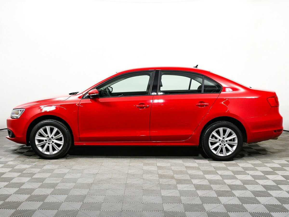 Volkswagen Jetta с пробегом — 2014 год. Фото: #7