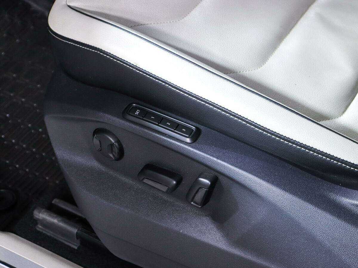 Volkswagen Tiguan с пробегом — 2018 год. Фото: #20