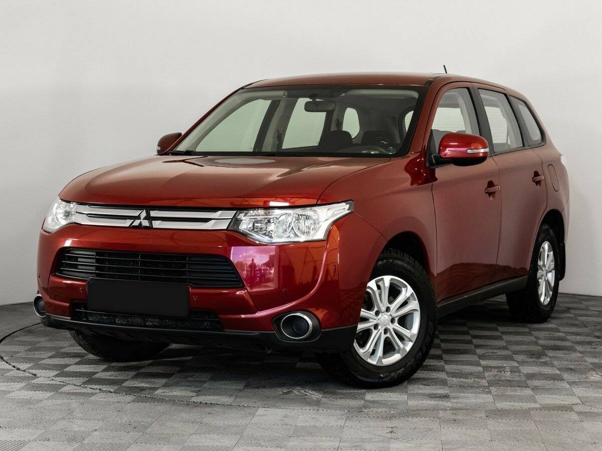 Mitsubishi Outlander с пробегом — 2014 год. Посмотреть фото