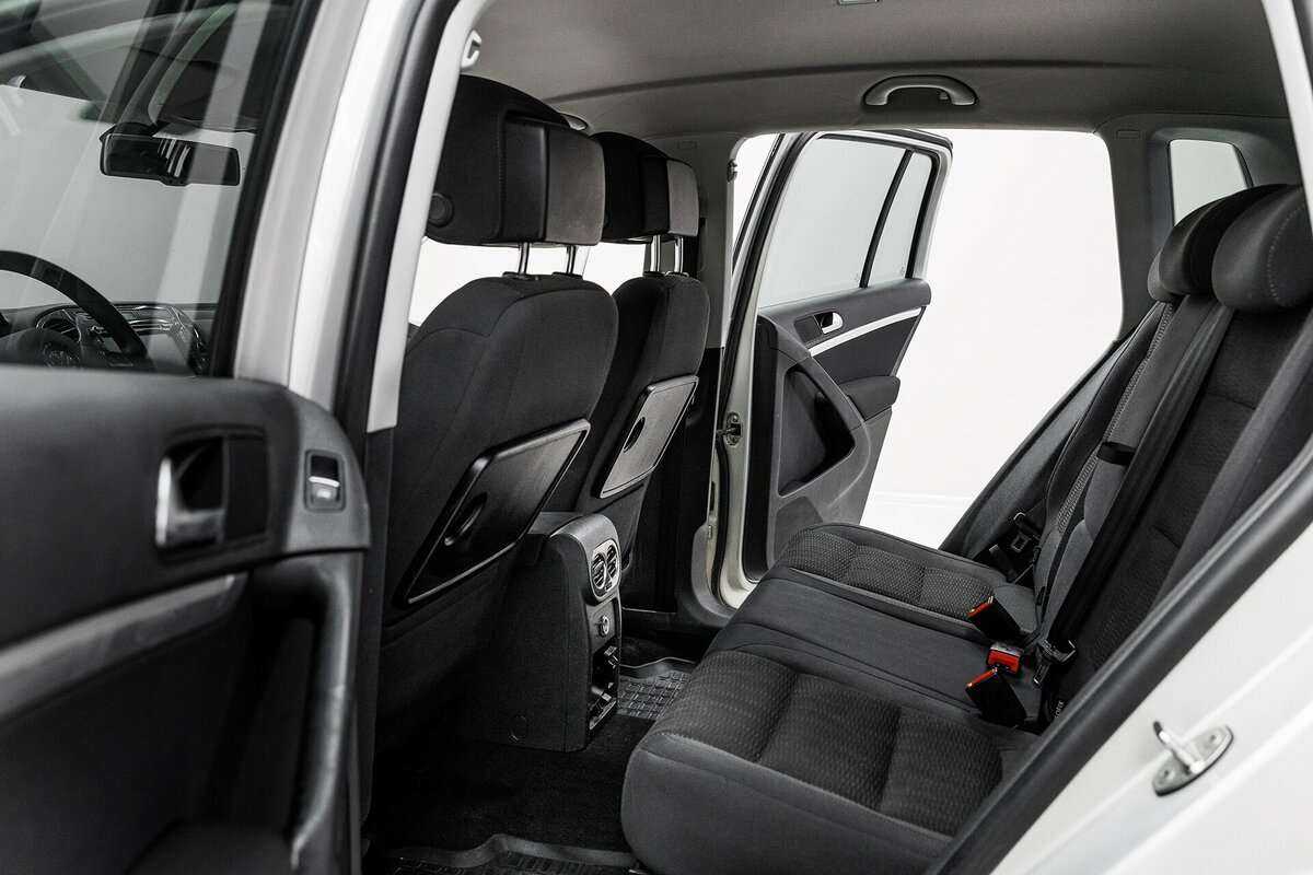 Volkswagen Tiguan с пробегом — 2012 год. Фото: #13