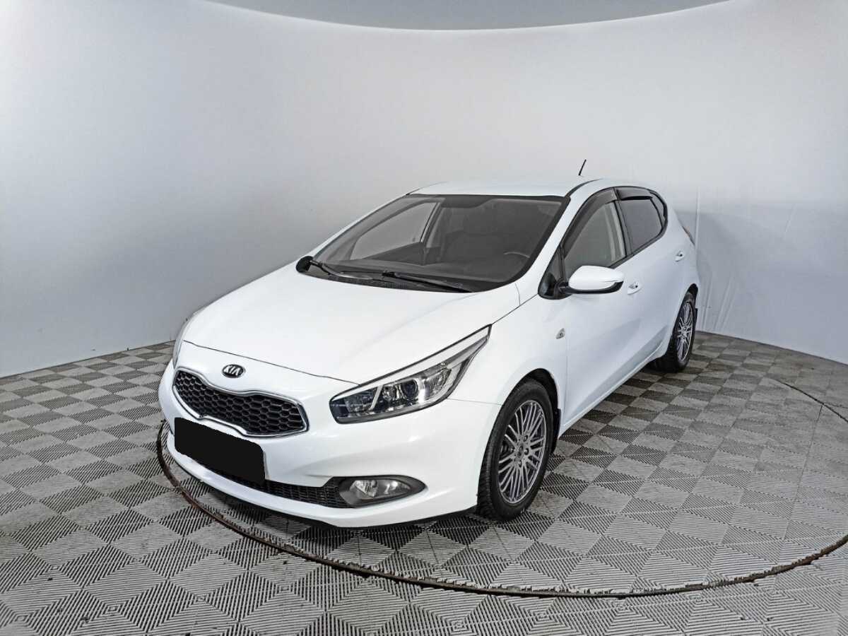 Kia Ceed с пробегом — 2014 год. Фото: #0