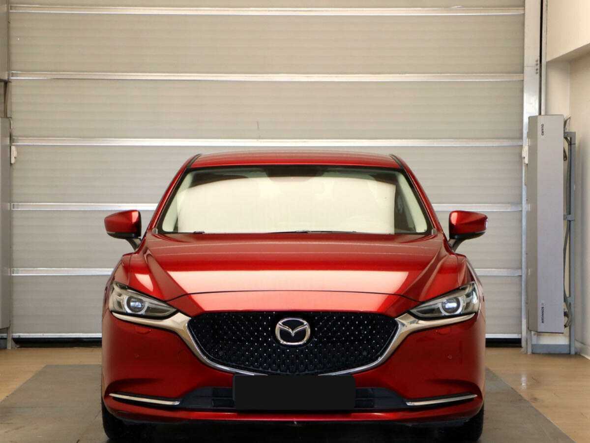 Mazda 6 с пробегом — 2018 год. Фото: #1