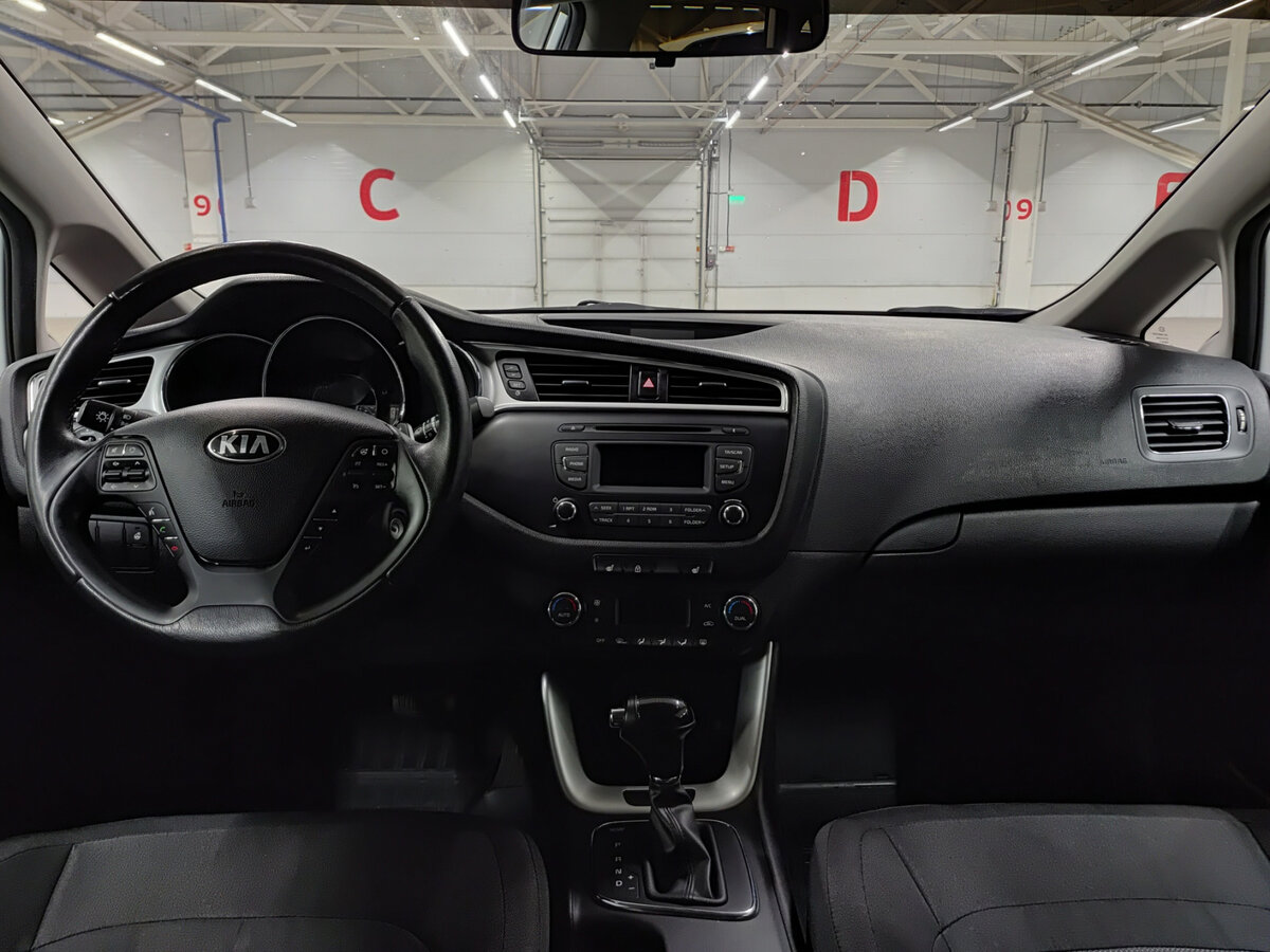 Kia Ceed с пробегом — 2018 год. Фото: #13