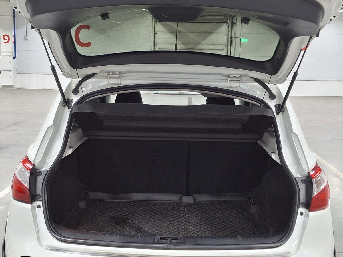 Nissan Qashqai с пробегом — 2013 год. Фото: #9