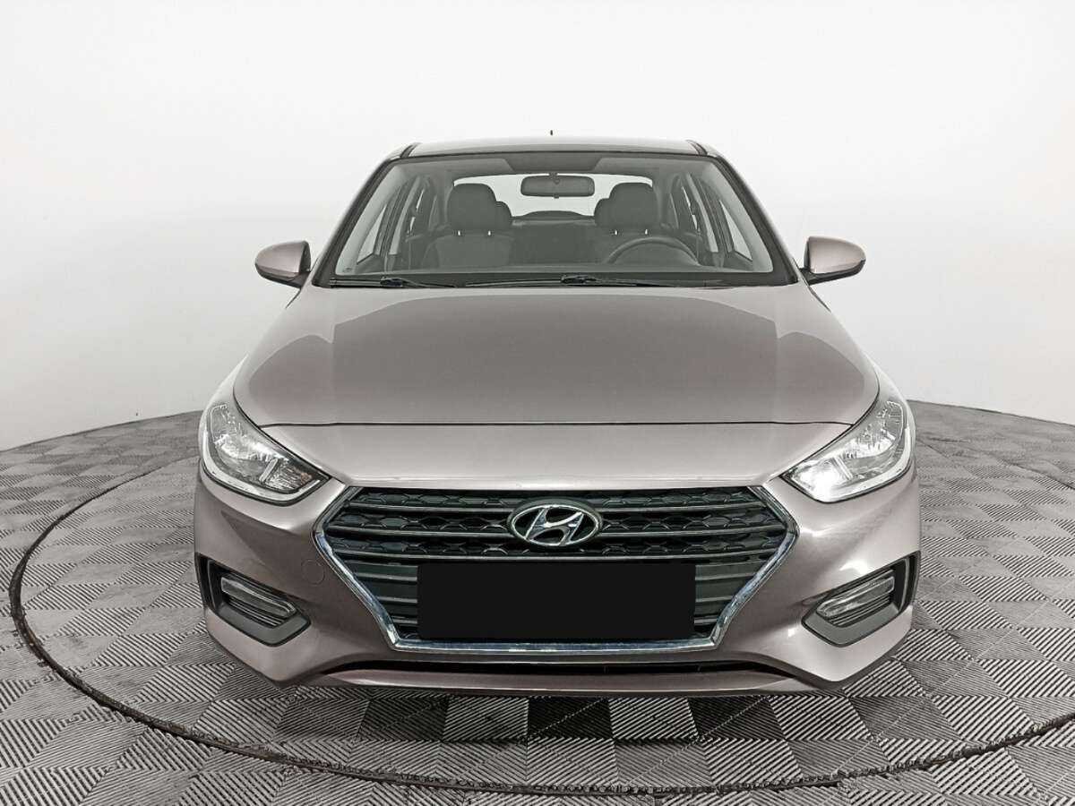Hyundai Solaris с пробегом — 2020 год. Фото: #1