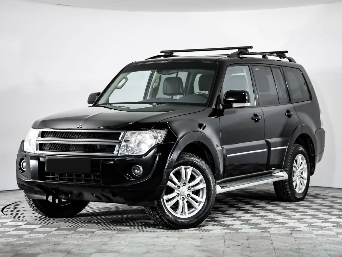 Mitsubishi Pajero с пробегом — 2013 год. Фото: #0