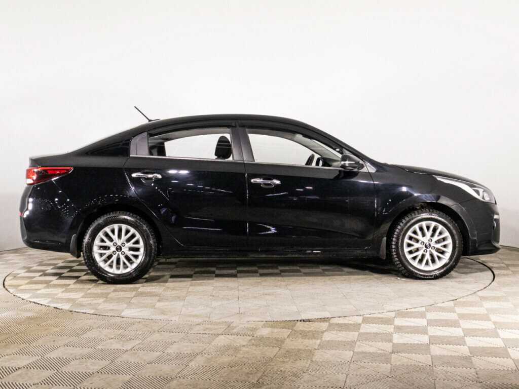 Kia Rio с пробегом — 2018 год. Фото: #3