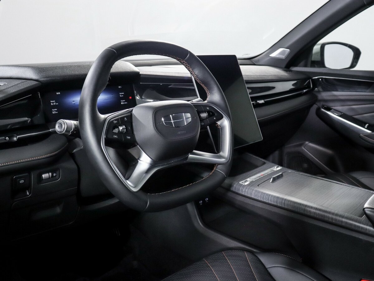 Geely Preface с пробегом — 2024 год. Фото: #11