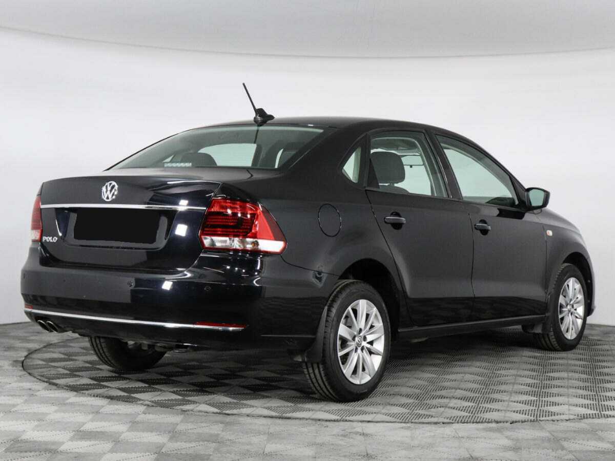 Volkswagen Polo с пробегом — 2017 год. Фото: #3