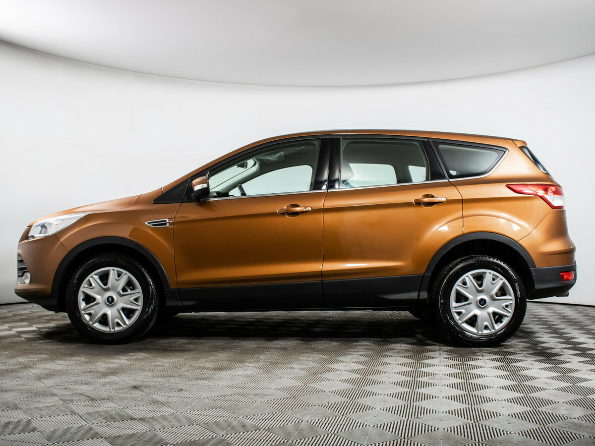 Ford Kuga с пробегом — 2015 год. Фото: #7
