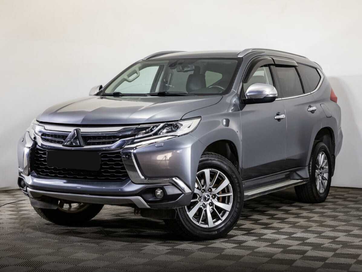 Mitsubishi Pajero Sport с пробегом — 2018 год. Посмотреть фото