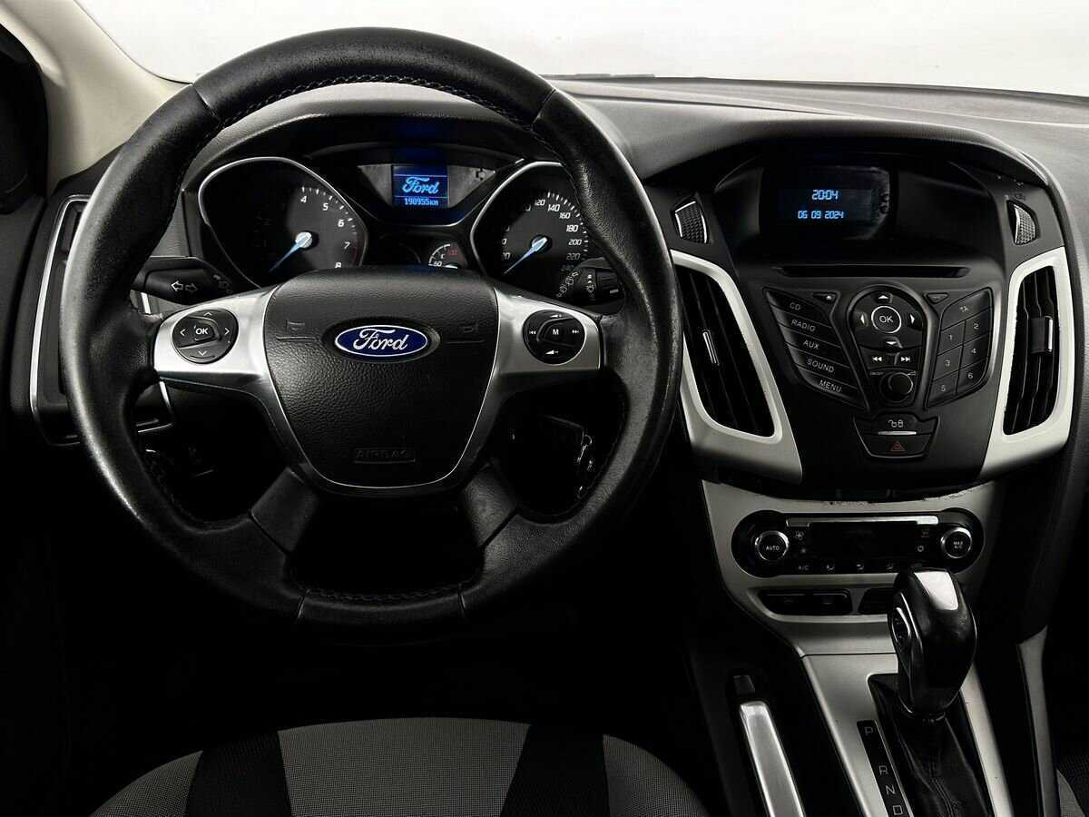 Ford Focus с пробегом — 2013 год. Фото: #8