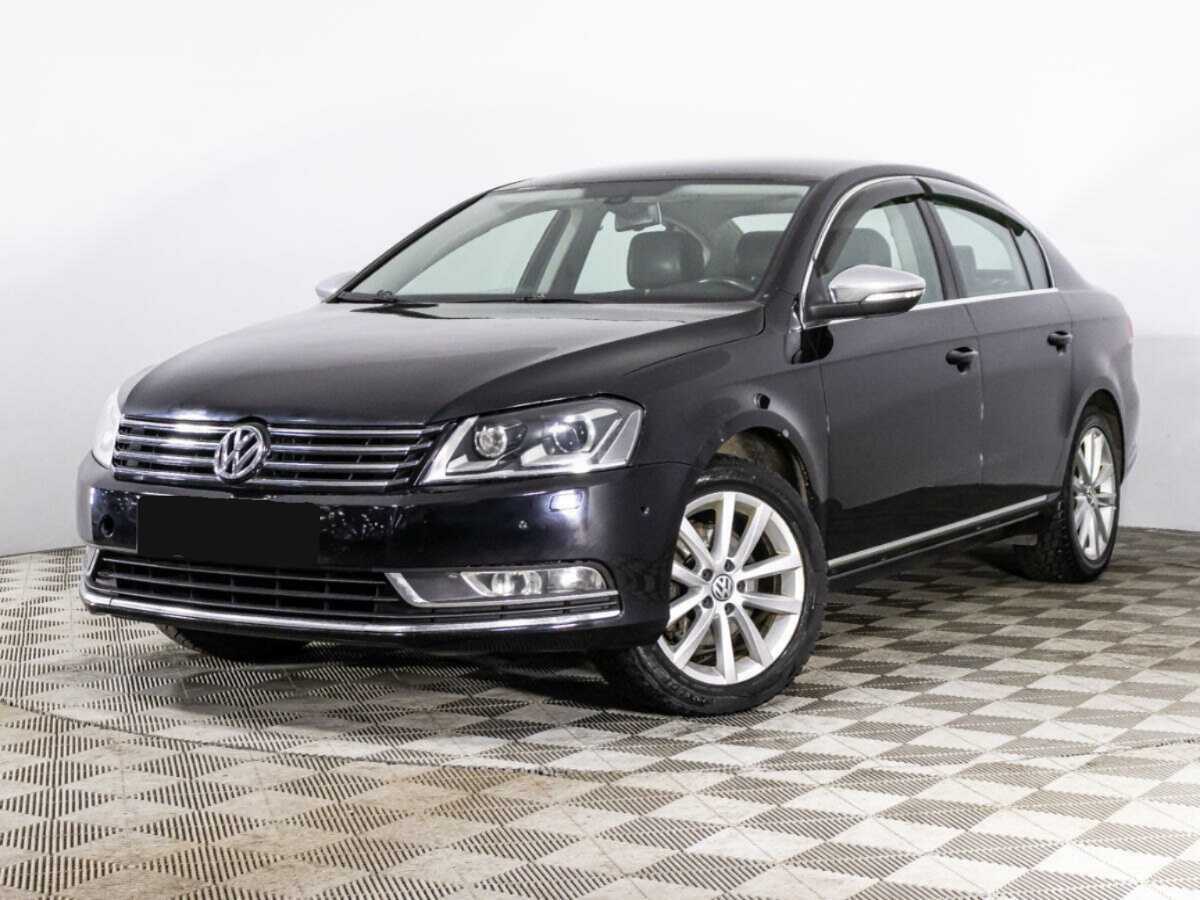 Volkswagen Passat с пробегом — 2012 год. Фото: #0