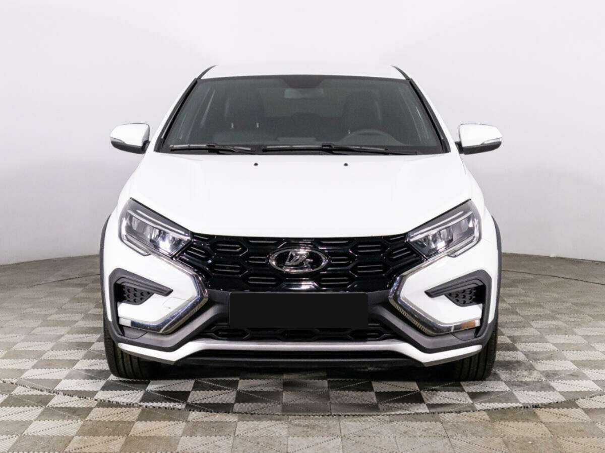 Lada (ВАЗ) Vesta с пробегом — 2023 год. Фото: #1