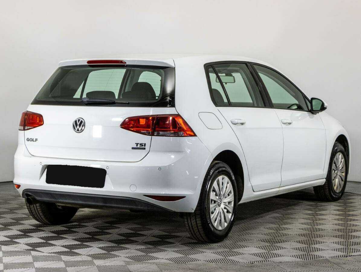 Volkswagen Golf с пробегом — 2014 год. Фото: #3