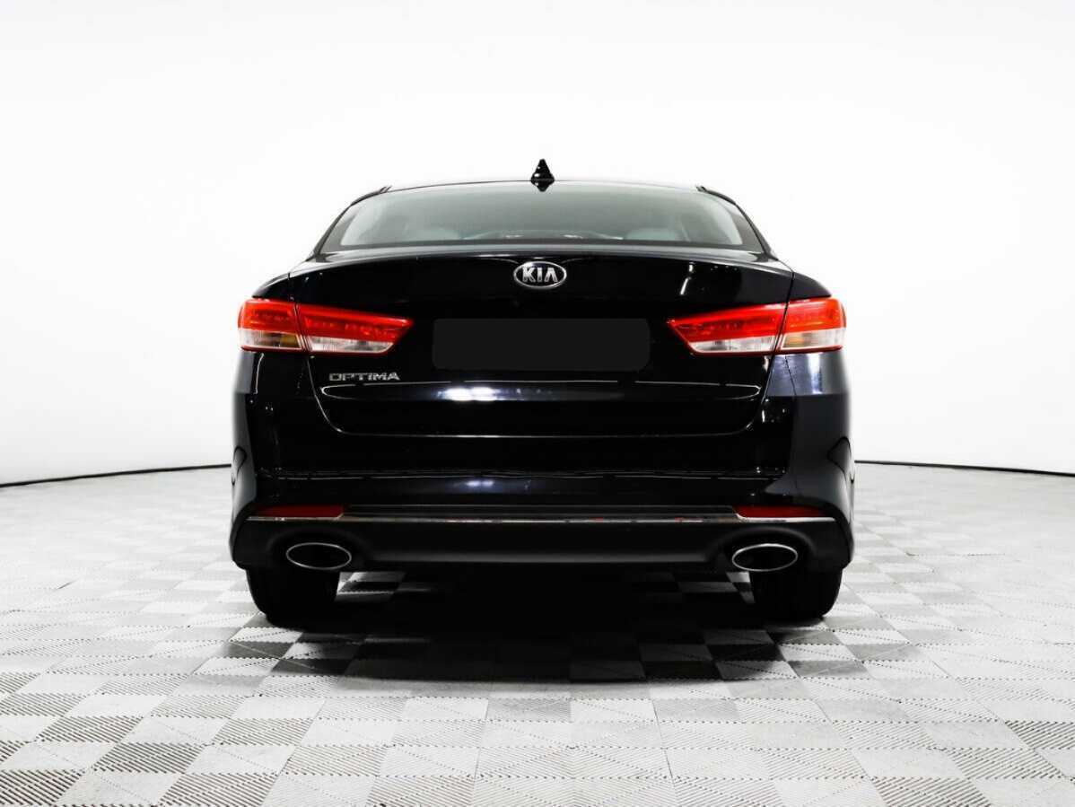 Kia Optima с пробегом — 2017 год. Фото: #4