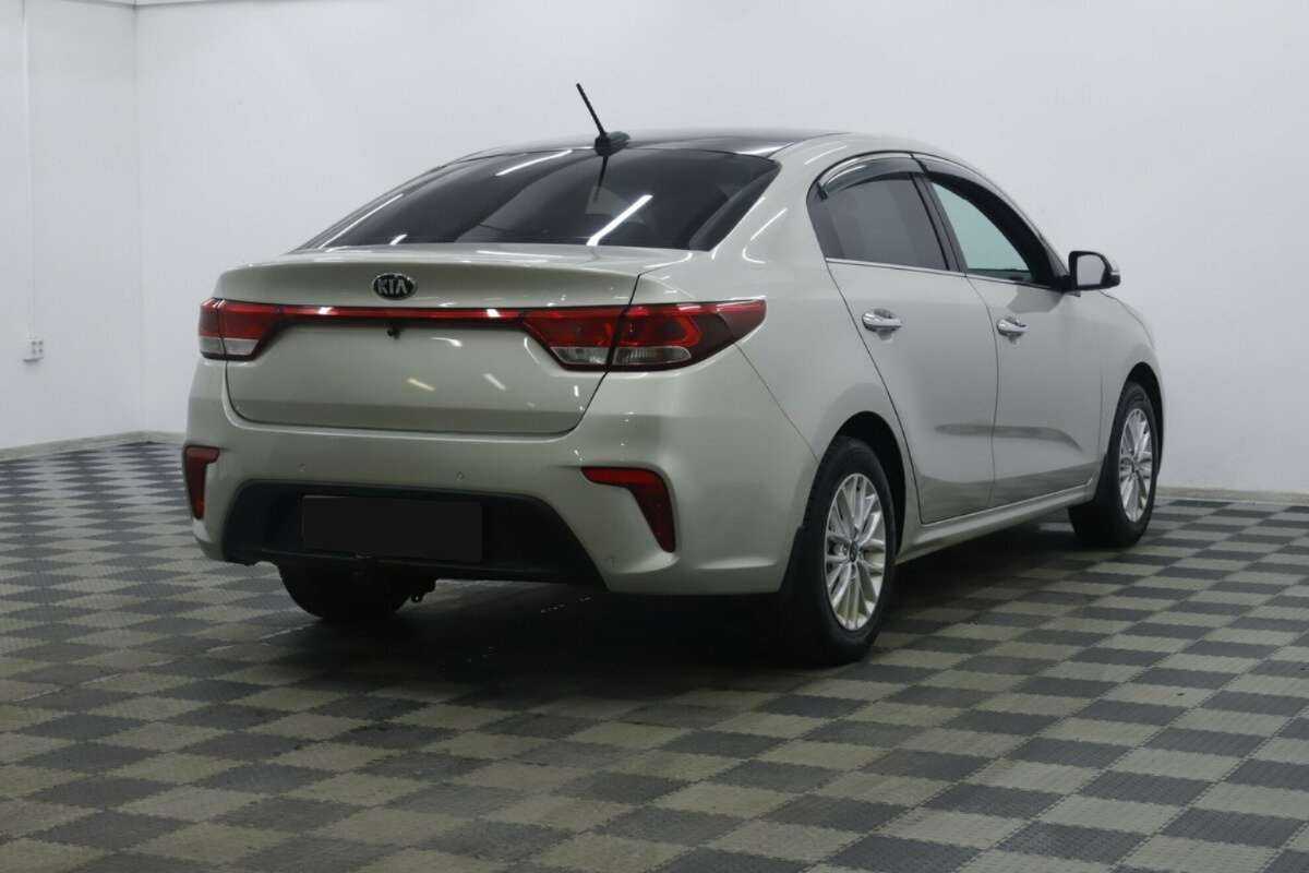 Kia Rio с пробегом — 2019 год. Фото: #3