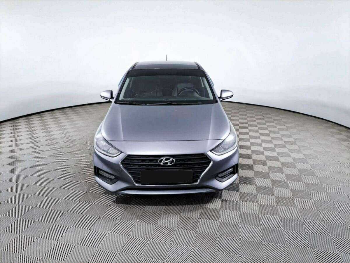 Hyundai Solaris с пробегом — 2018 год. Фото: #1