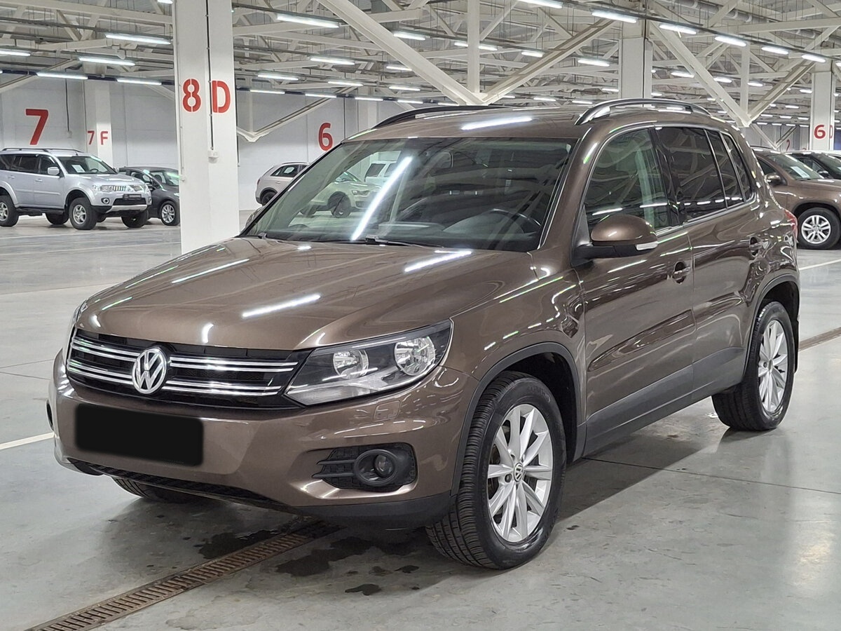 Volkswagen Tiguan с пробегом — 2015 год. Фото: #0