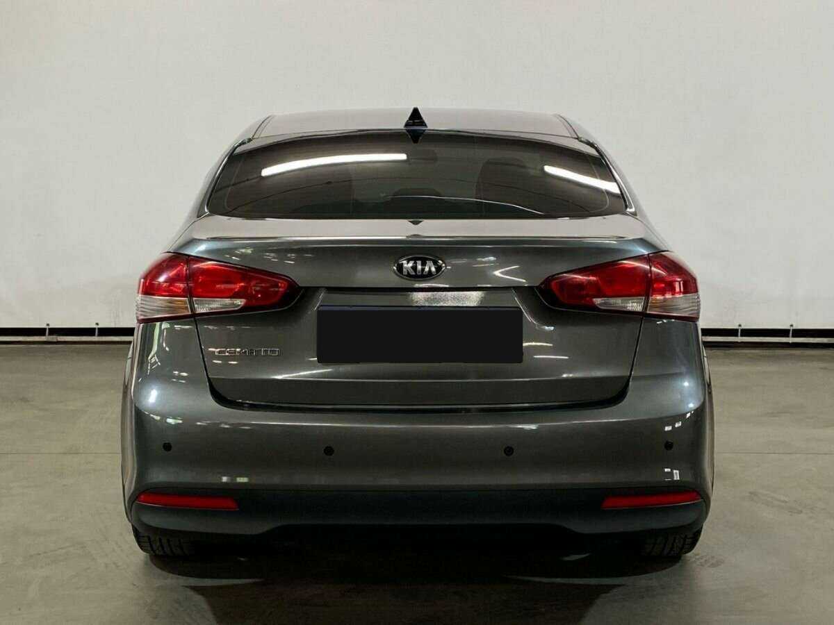 Kia Cerato с пробегом — 2018 год. Фото: #5