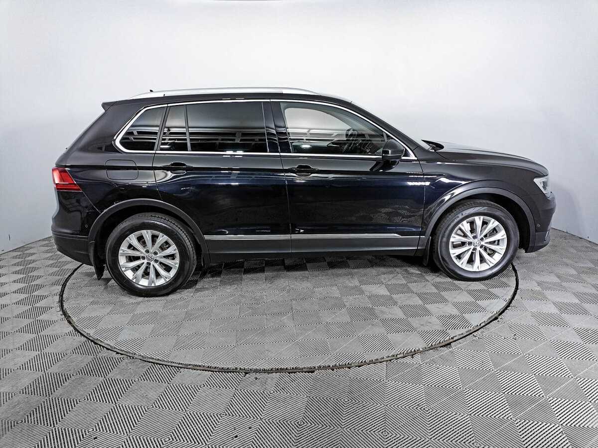 Volkswagen Tiguan с пробегом — 2017 год. Фото: #3