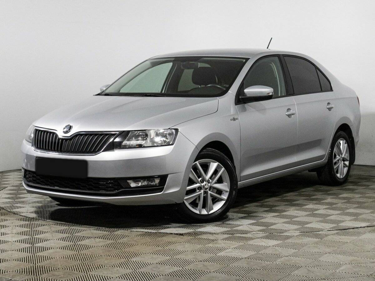 Skoda Rapid с пробегом — 2018 год. Посмотреть фото