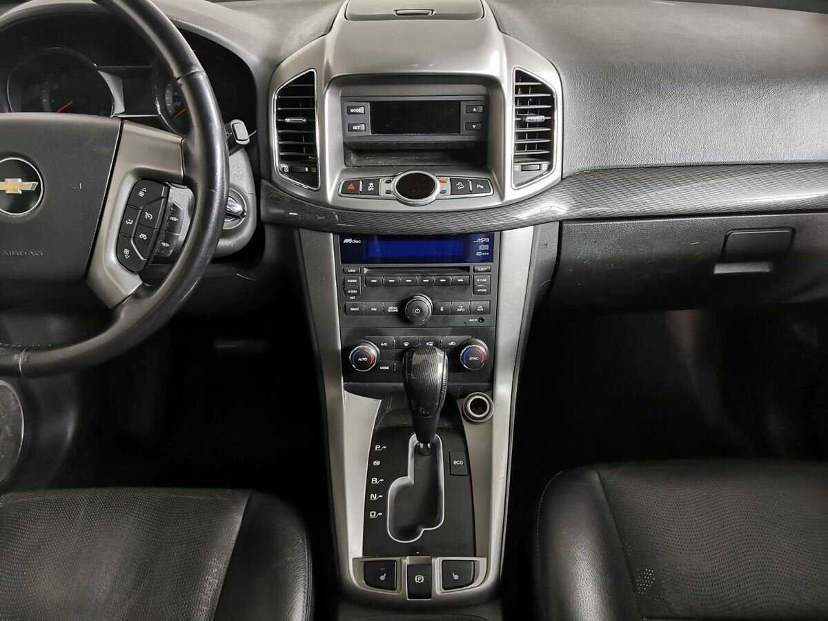 Chevrolet Captiva с пробегом — 2013 год. Фото: #9