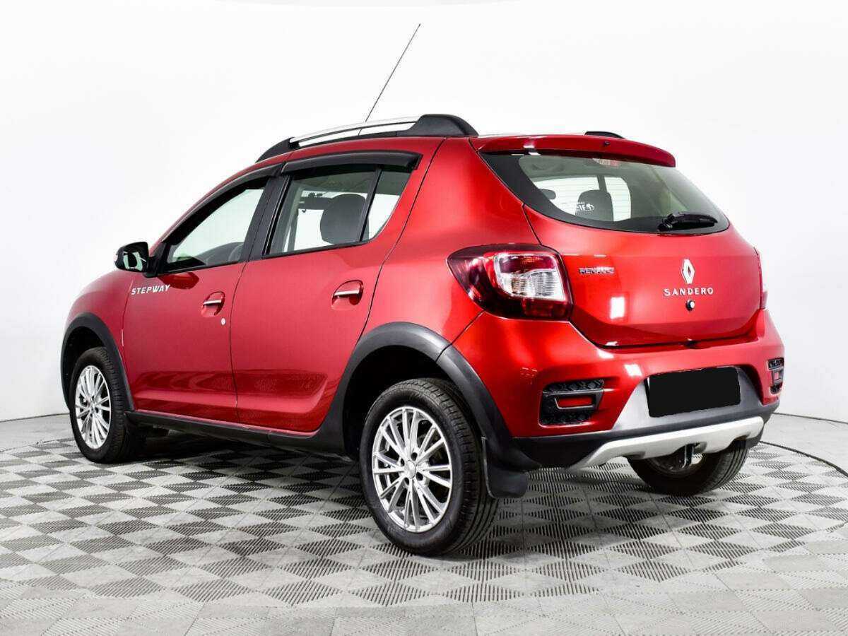Renault Sandero с пробегом — 2019 год. Фото: #6