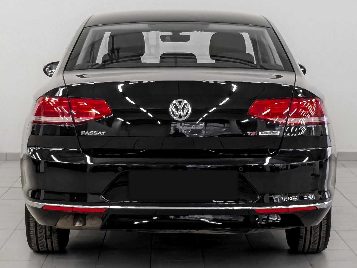Volkswagen Passat с пробегом — 2016 год. Фото: #5