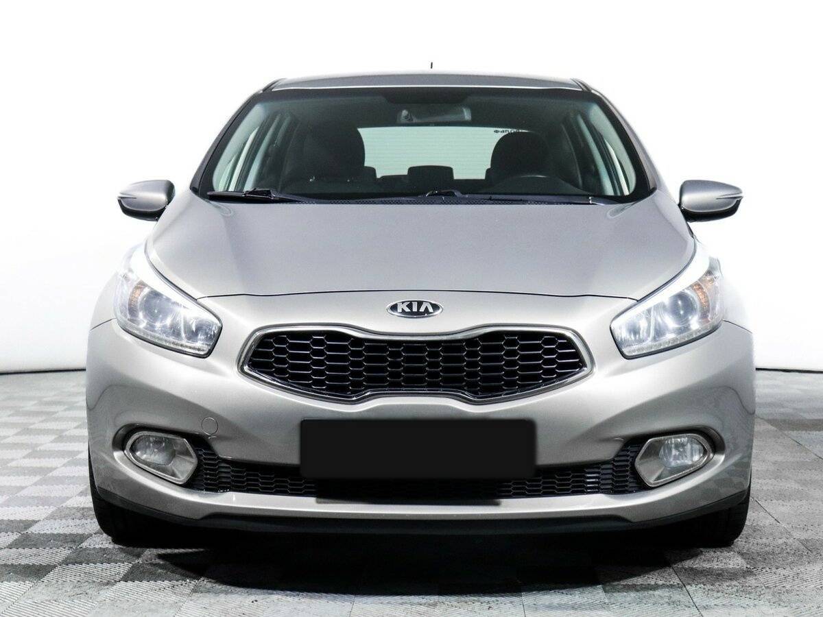 Kia Ceed с пробегом — 2014 год. Фото: #1
