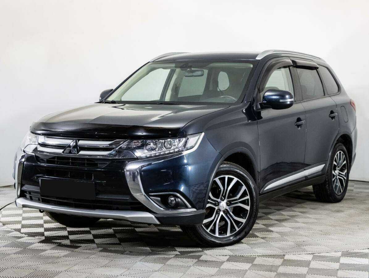 Mitsubishi Outlander с пробегом — 2017 год. Посмотреть фото