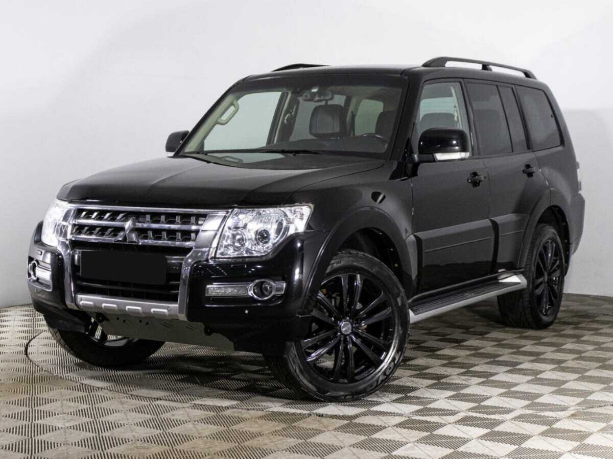 Mitsubishi Pajero с пробегом — 2015 год. Посмотреть фото