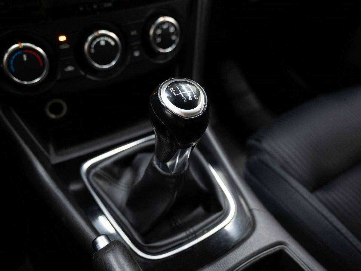 Mazda 6 с пробегом — 2012 год. Фото: #14