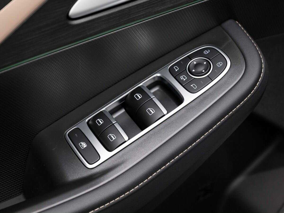 OMODA C5 с пробегом — 2023 год. Фото: #18