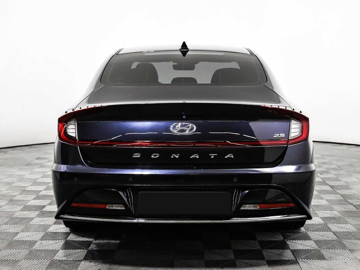 Hyundai Sonata с пробегом — 2021 год. Фото: #5