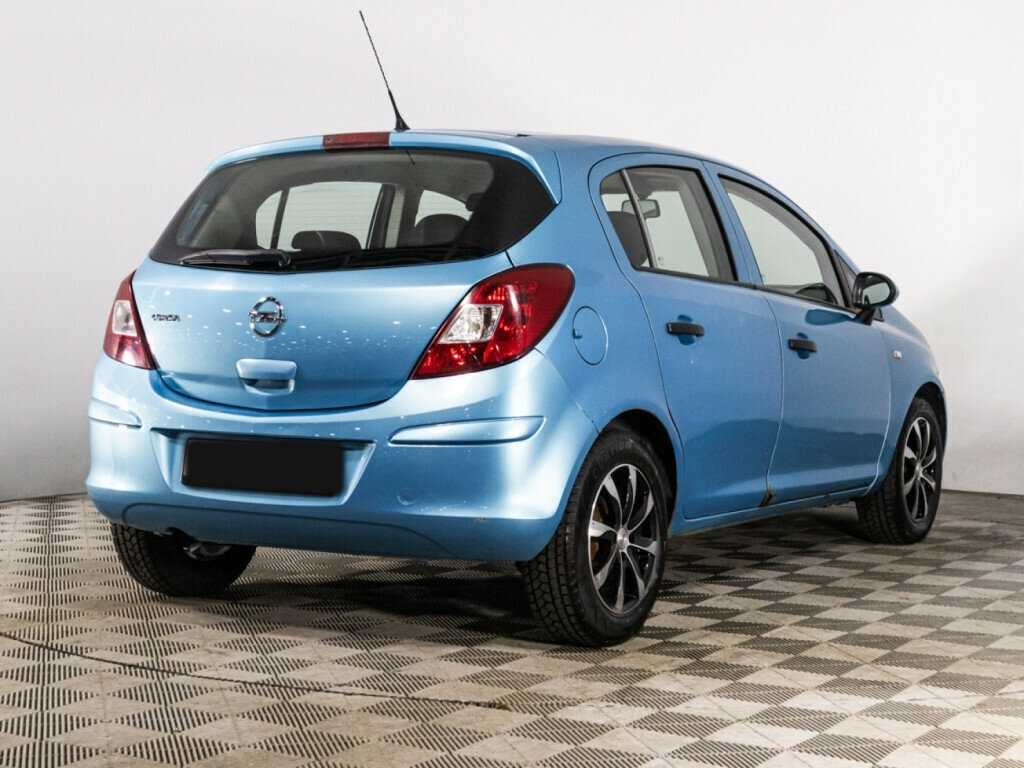Opel Corsa с пробегом — 2012 год. Фото: #4