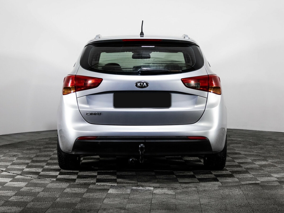 Kia Ceed с пробегом — 2014 год. Фото: #4