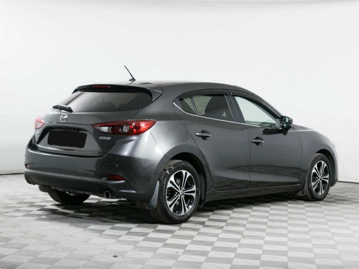 Mazda 3 с пробегом — 2018 год. Фото: #3