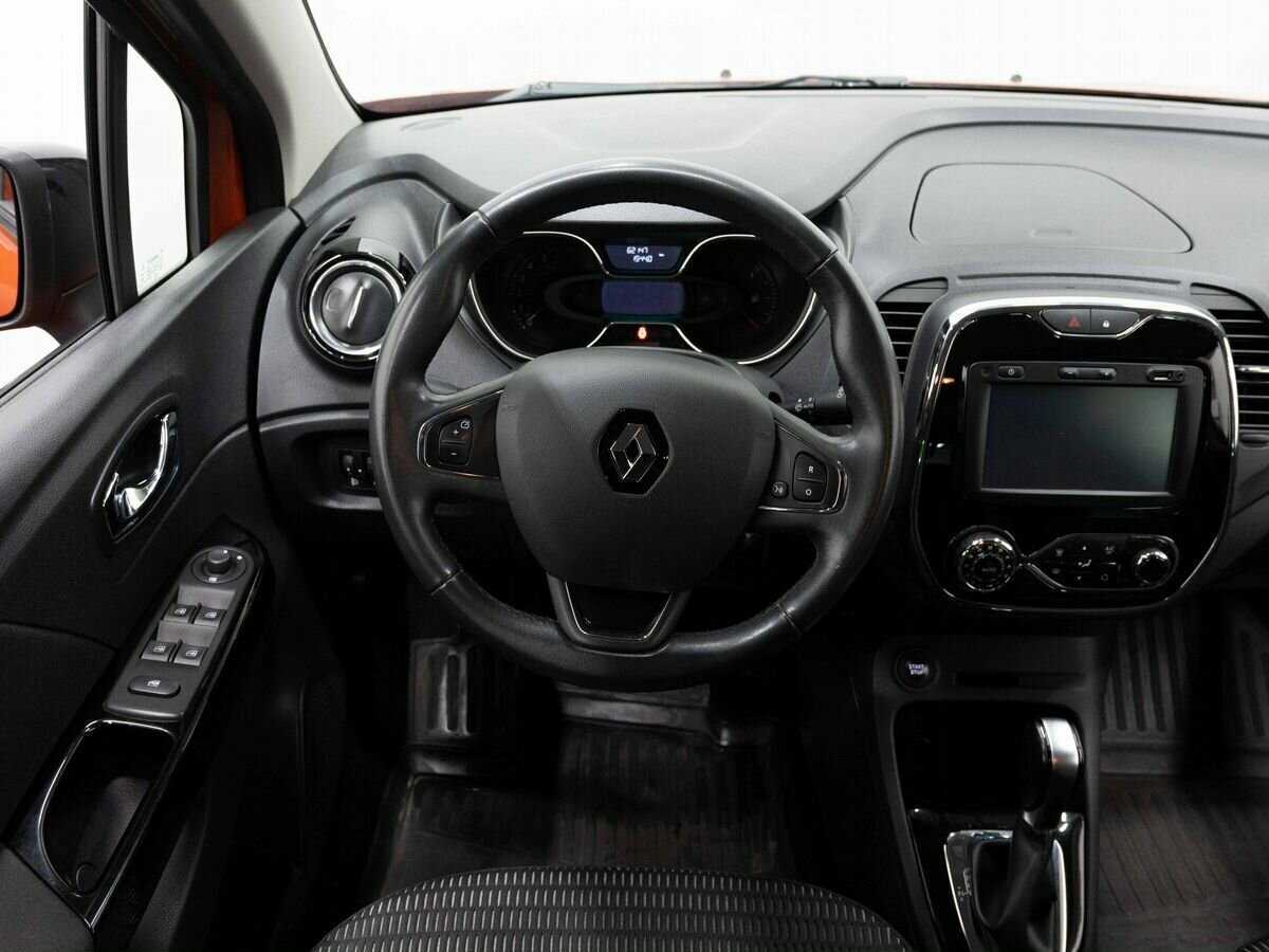Renault Kaptur с пробегом — 2017 год. Фото: #13