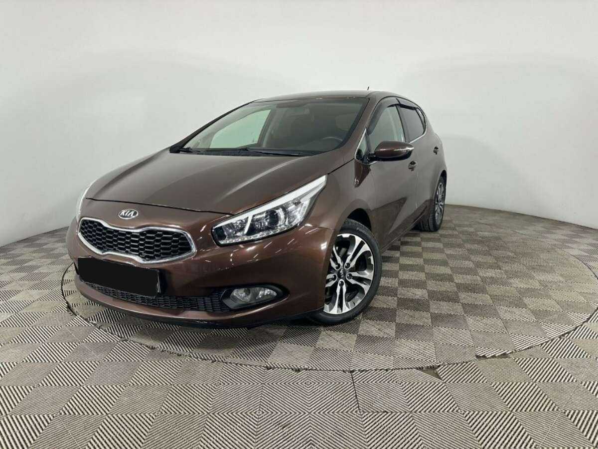 Kia Ceed с пробегом — 2014 год. Фото: #0