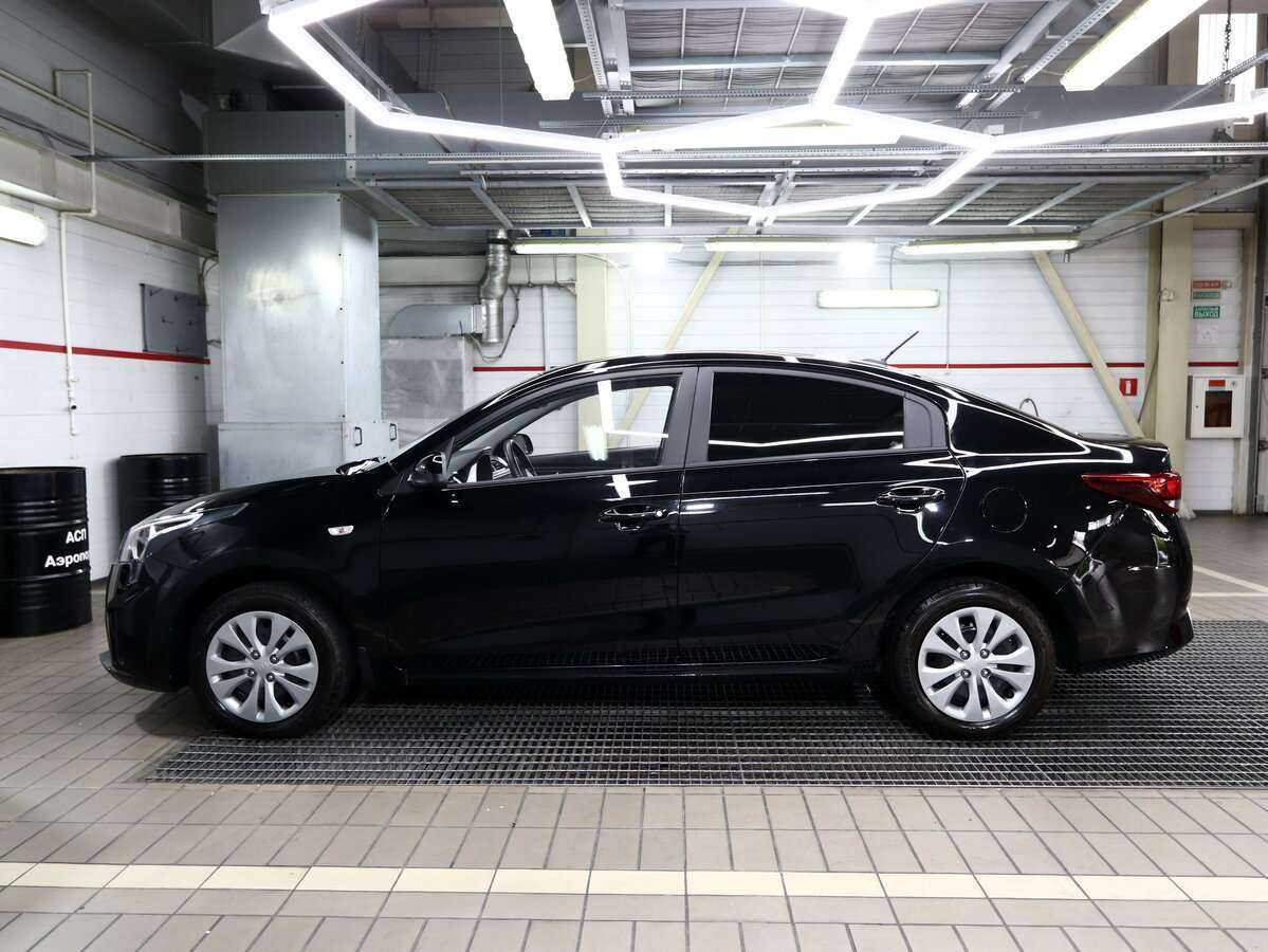 Kia Rio с пробегом — 2020 год. Фото: #5
