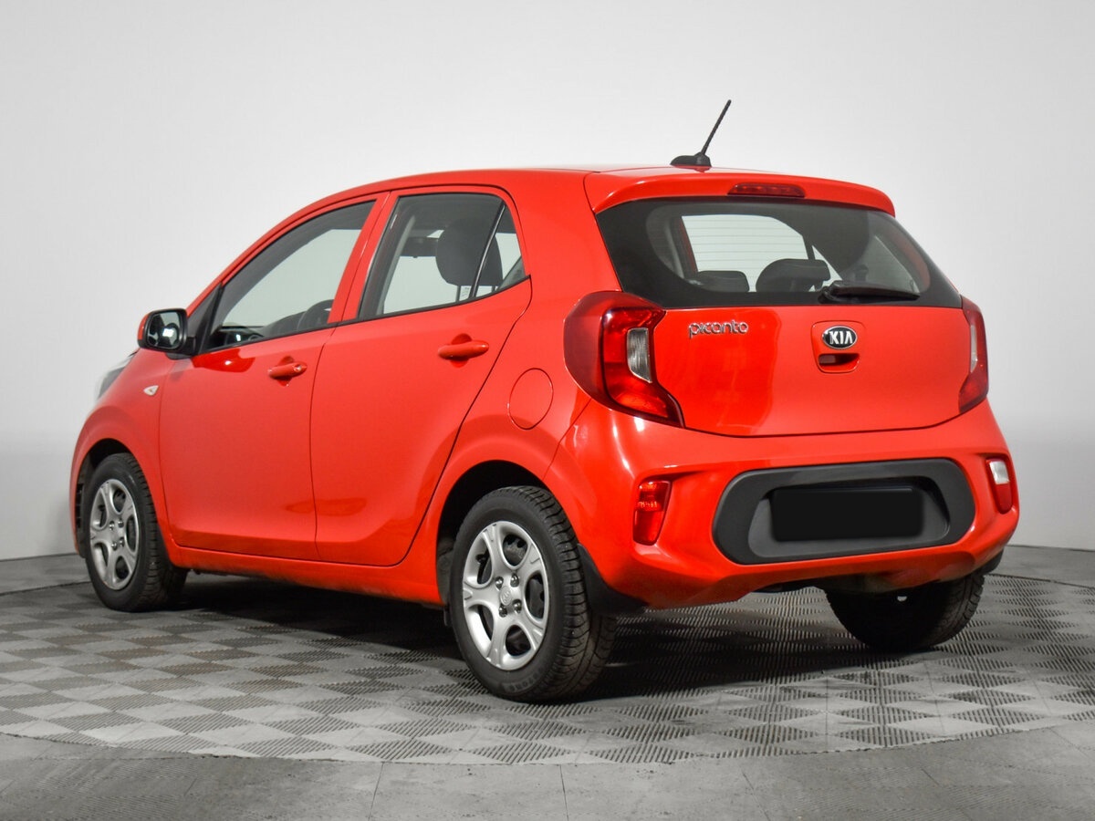 Kia Picanto с пробегом — 2018 год. Фото: #6