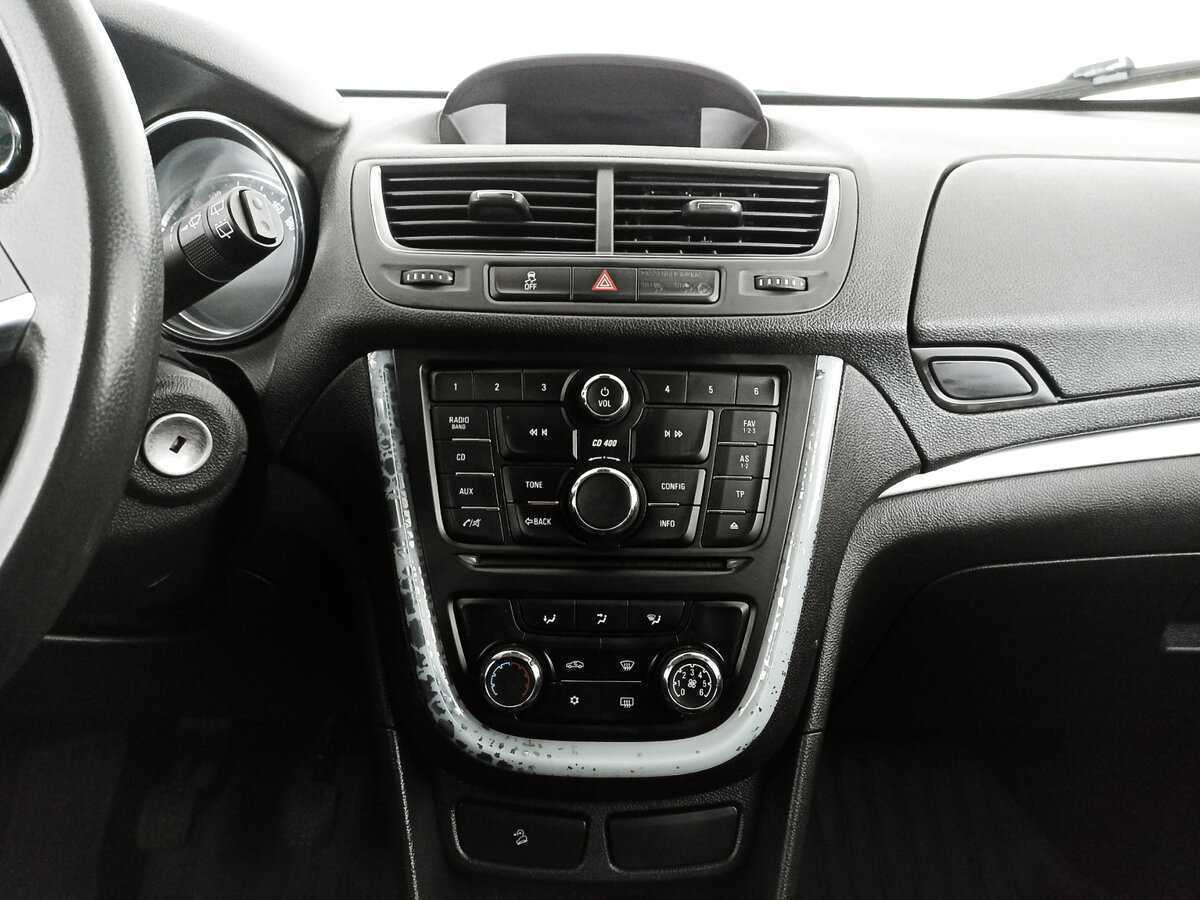 Opel Mokka с пробегом — 2014 год. Фото: #14