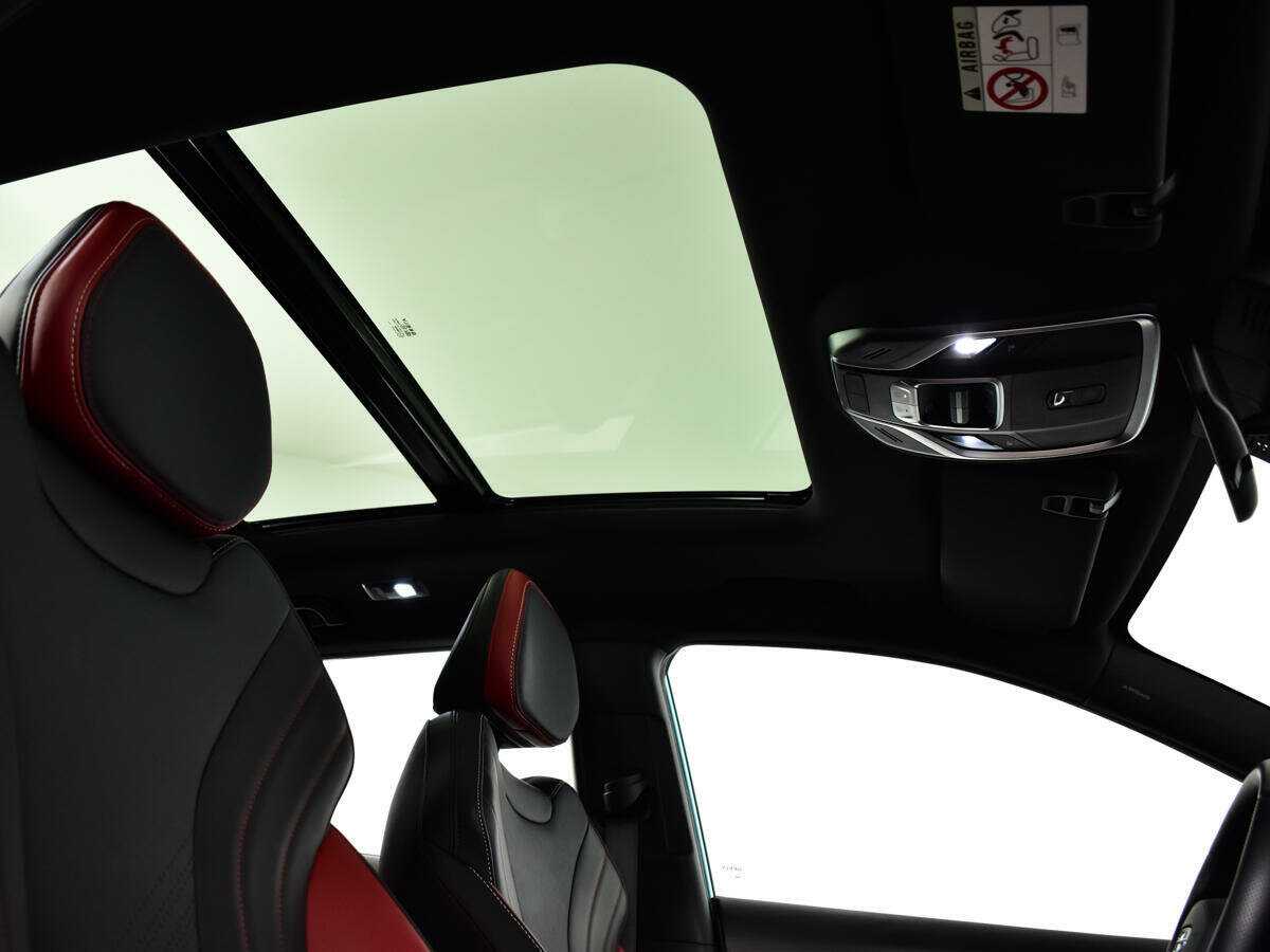 Geely Coolray с пробегом — 2023 год. Фото: #12