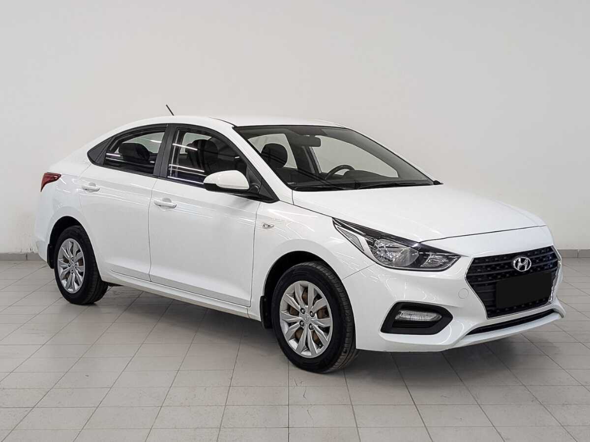 Hyundai Solaris с пробегом — 2017 год. Фото: #2