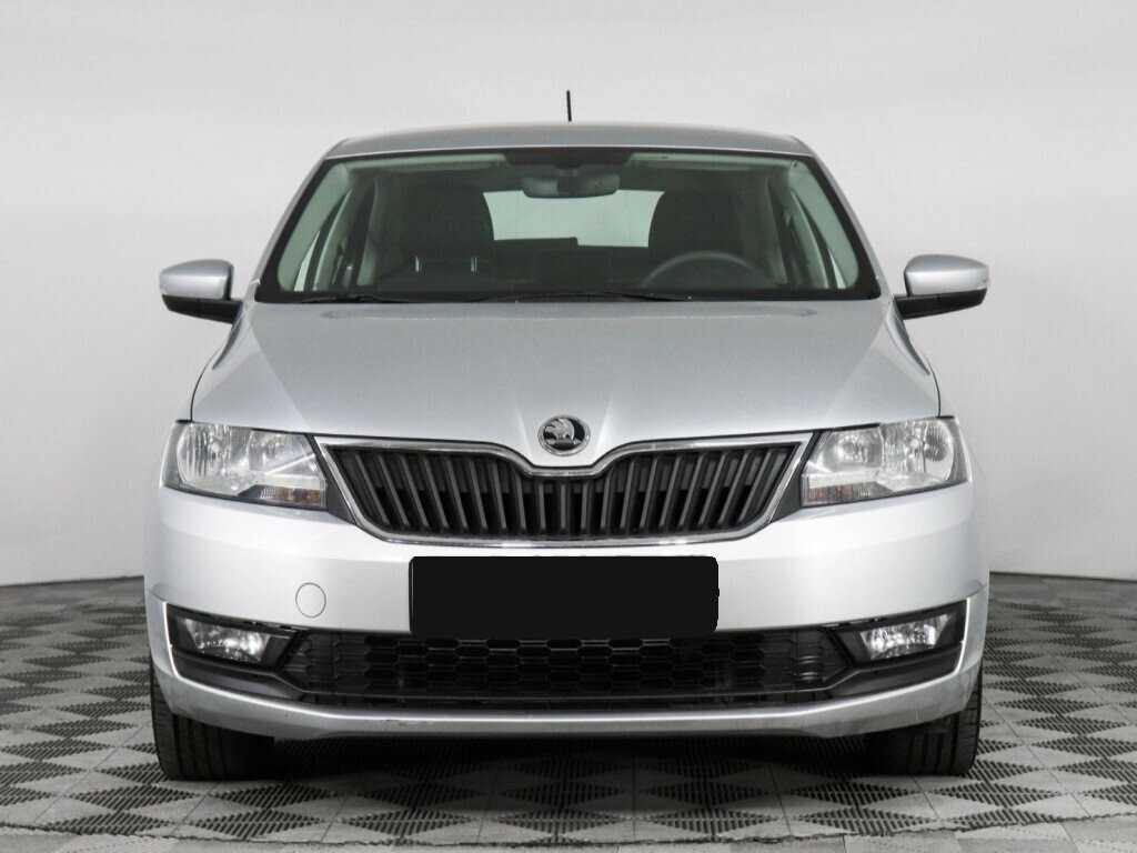 Skoda Rapid с пробегом — 2018 год. Фото: #1