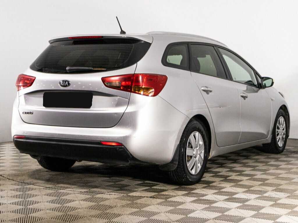 Kia Ceed с пробегом — 2012 год. Фото: #4
