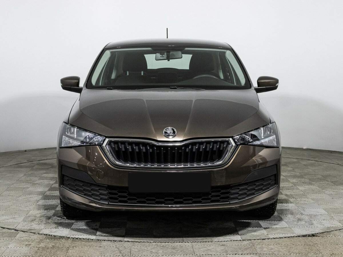 Skoda Rapid с пробегом — 2020 год. Фото: #1